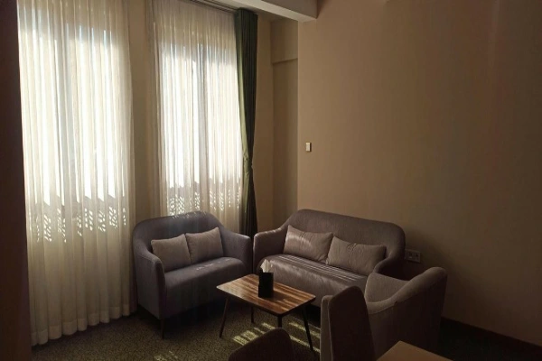 اتاق هتل آپارتمان سورنا شیراز